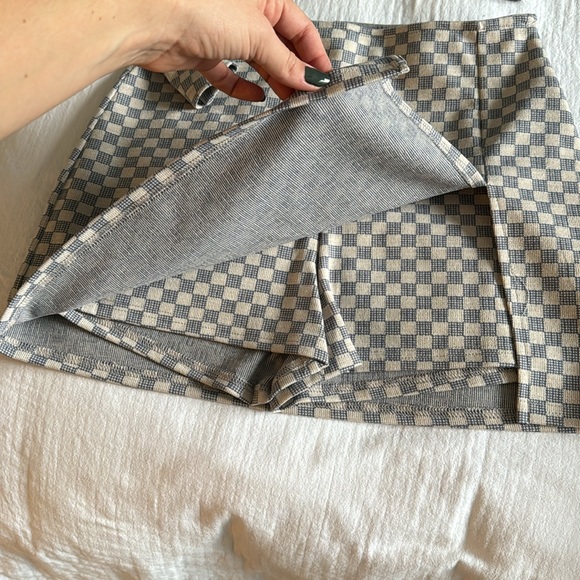 NWT LELIS two piece set - Picture 5 of 5